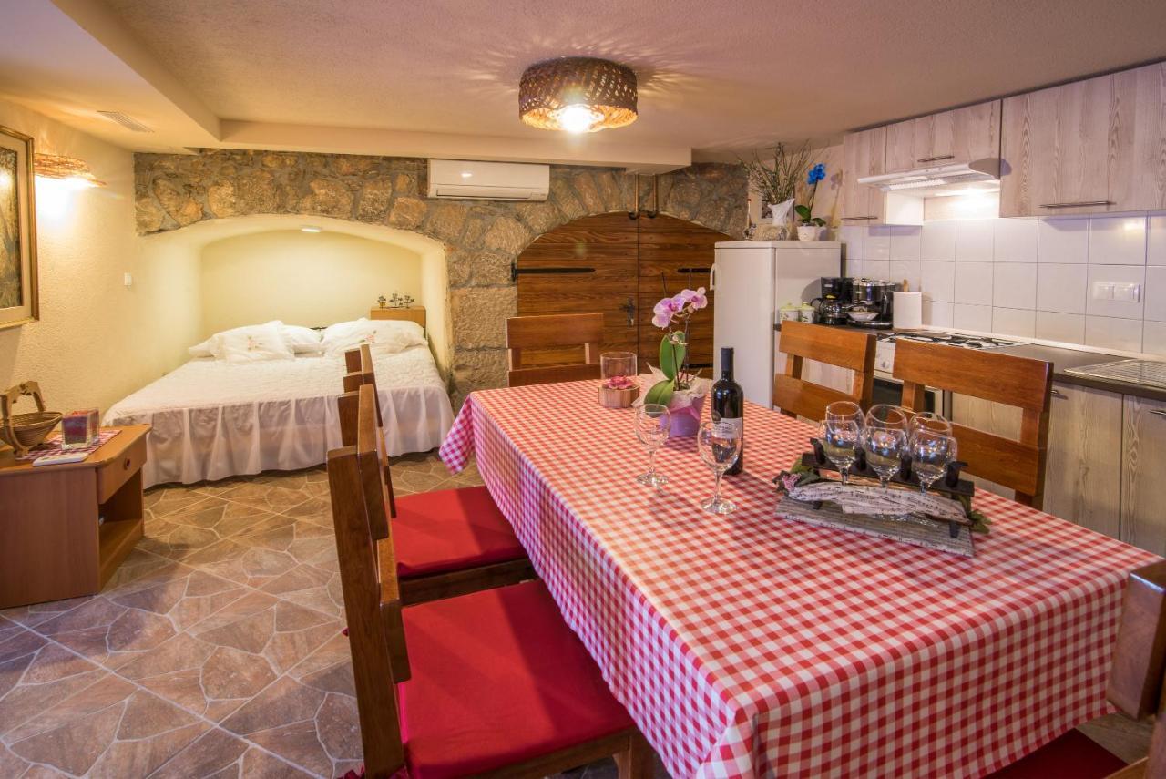 Apartment Samanic Malinska Extérieur photo